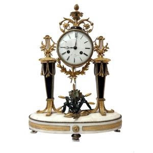 Louis XVI Clock In Marble And Gilded Bronze