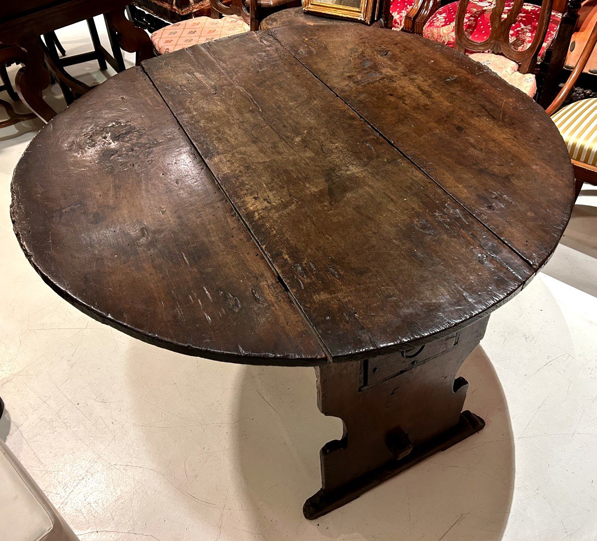 Antique Umbrian Walnut Wood Table From The 16th Century-photo-4
