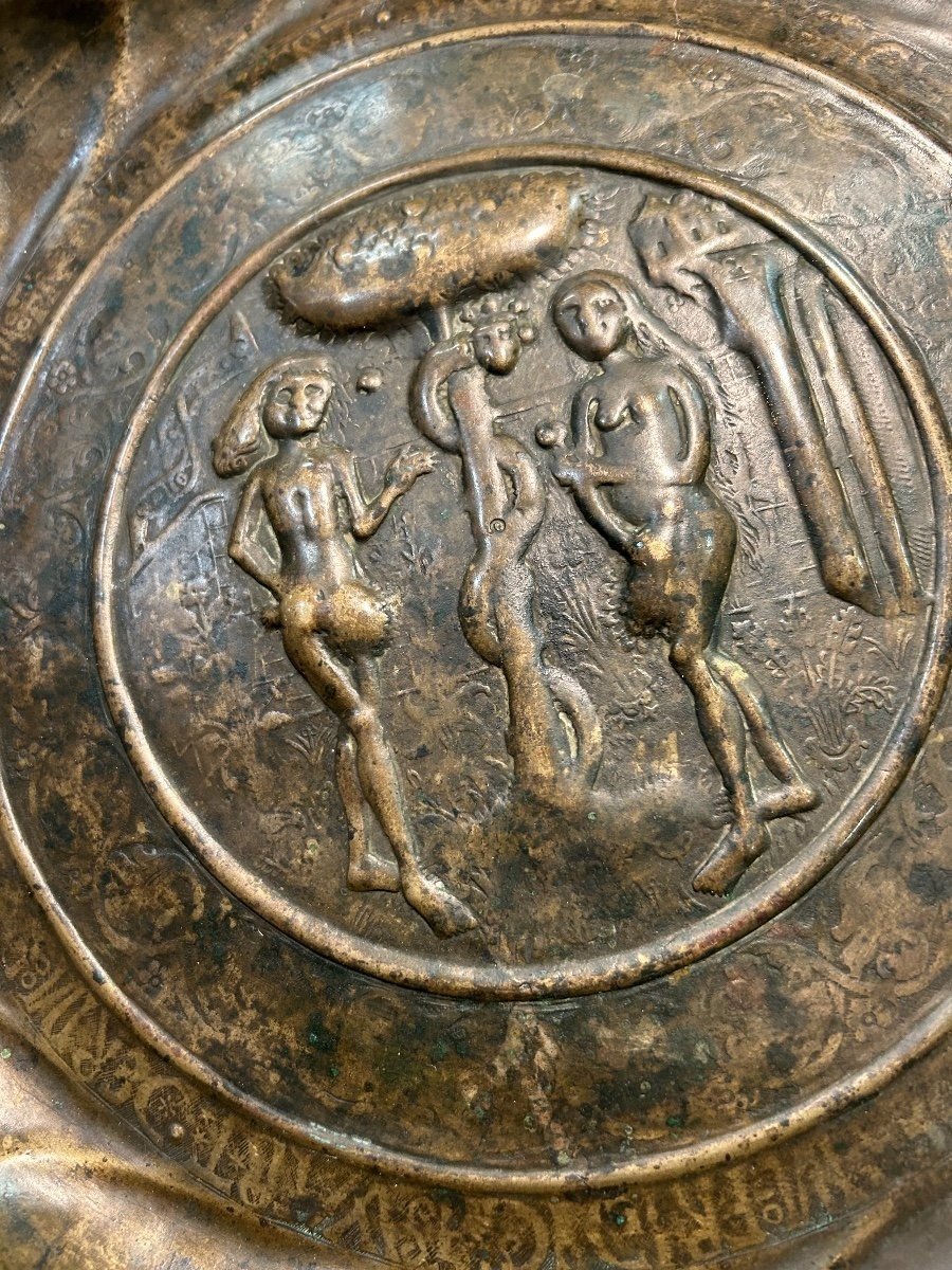 Chaplain's Plate In Repoussé Copper, Numberg 16th Century-photo-3