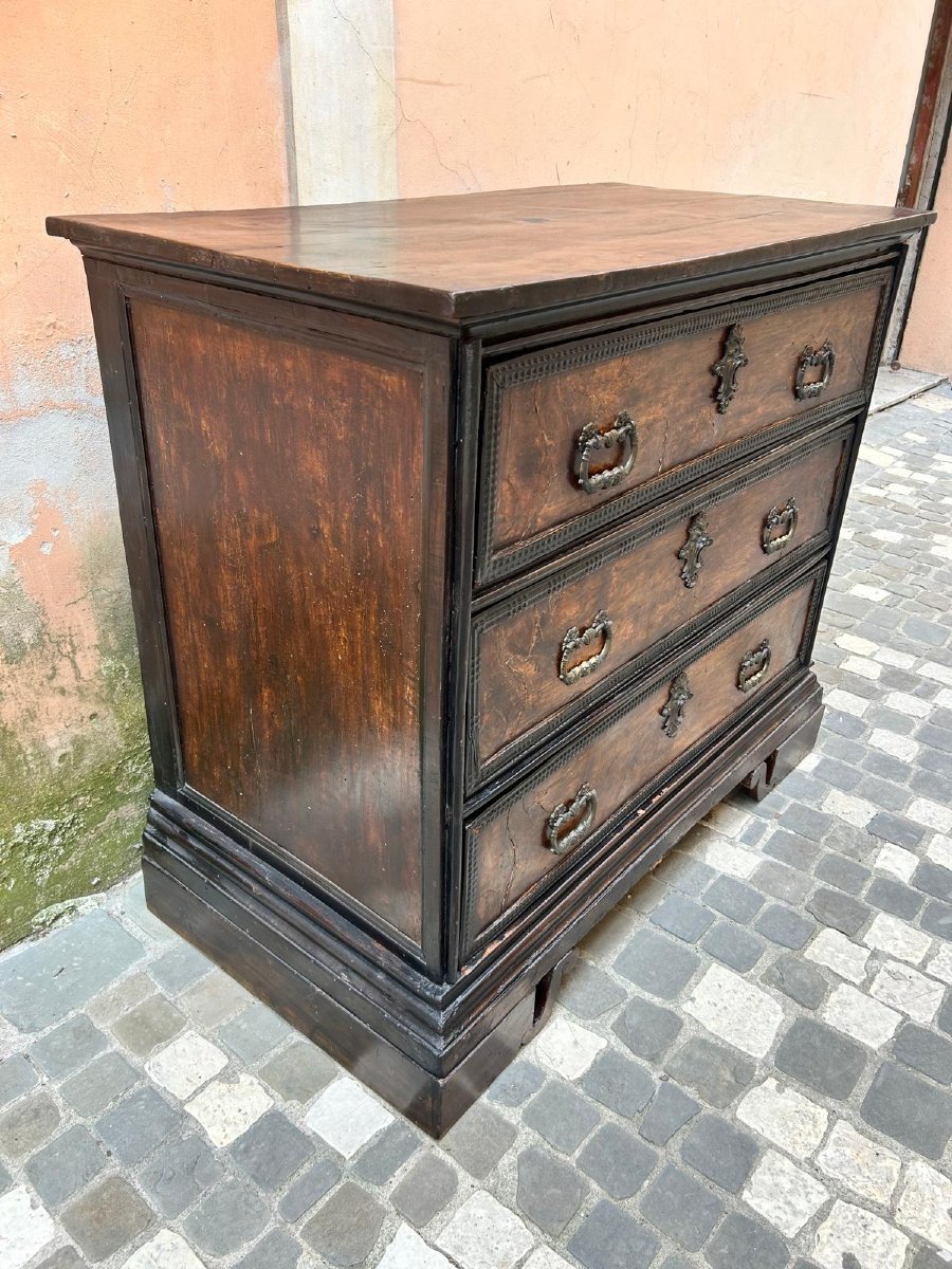 Small Chest Of Drawers From The 17th Century, In Briar And Fine Carvings (105cm)-photo-5