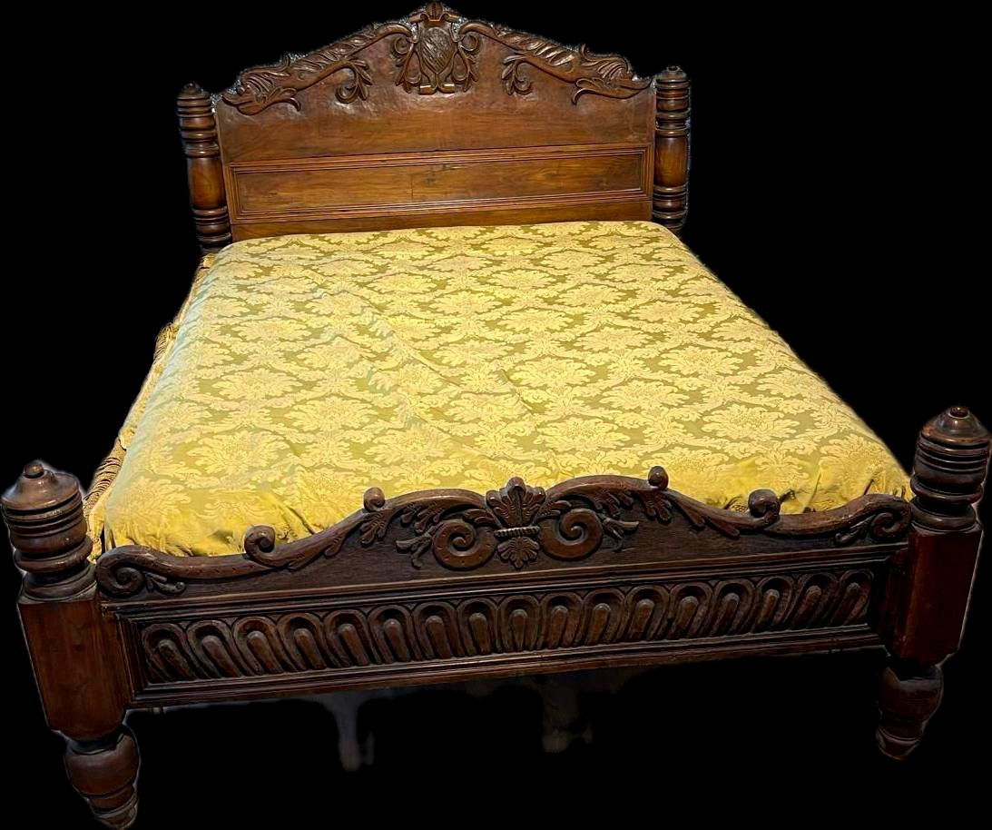 Interesting 17th Century Wooden Bed, With Scorpioni Family Crest.