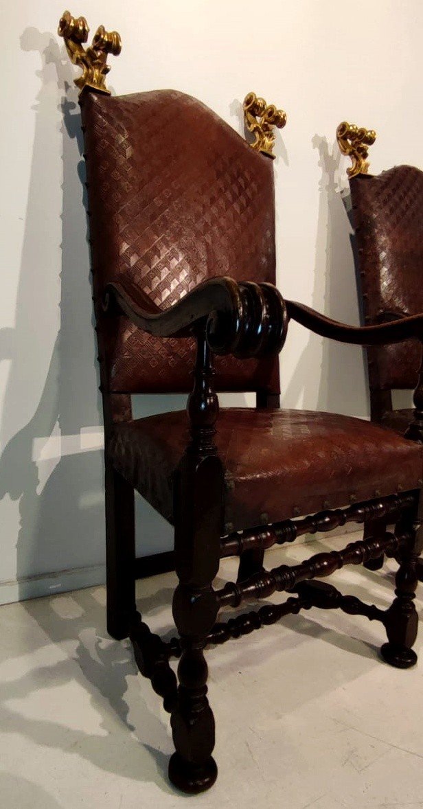 Pair Of Roman High Chairs From The Early 1600s.-photo-2