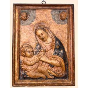 Madonna And Child On Polychromed And Gilded "cartapesta". Umbria, 17th Century