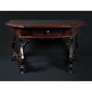 Walnut Console, 16th Century.