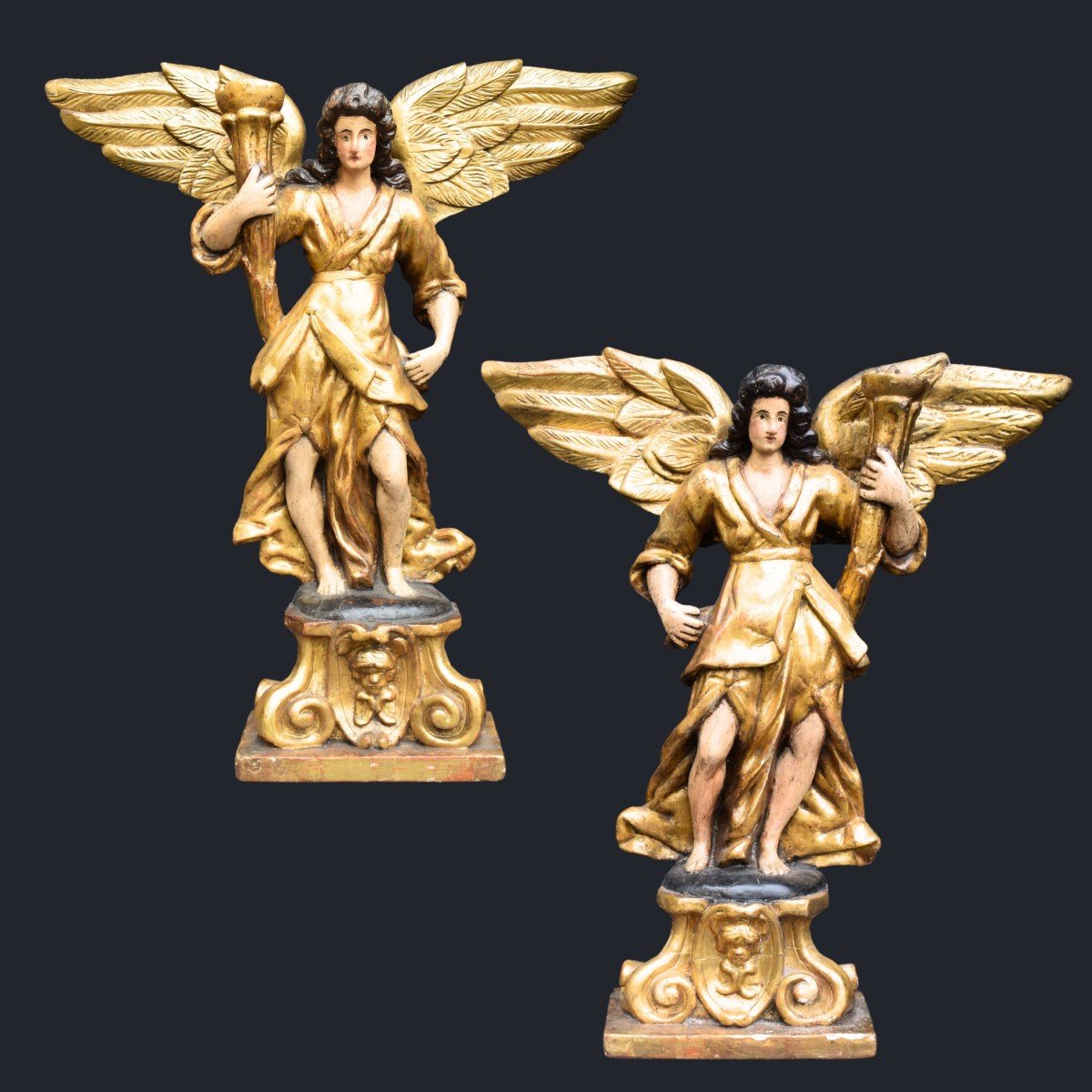 Lombardy, Early 18th Century Pair Of Candle-holding Angels (2) Lacquered And Gilded Wood