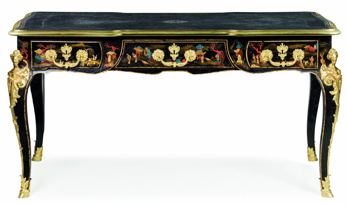 France, 19th Century, 1870 Bureau-plat - Desk Chinoiserie Lacquered Wood, Polychrome 