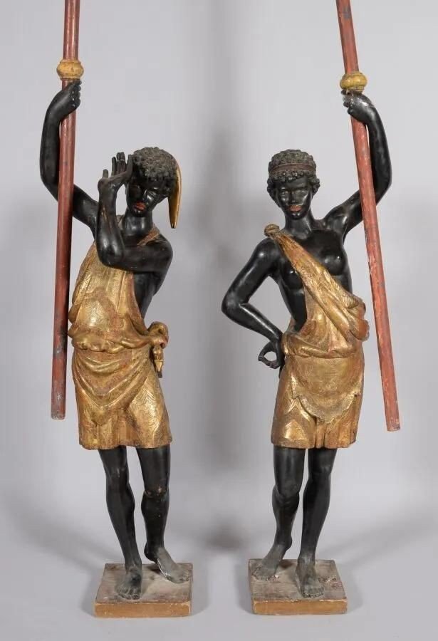 Paire de Nubiens porte-torchère en bois sculpté polychrome et doré, Venise, XVIII-photo-1