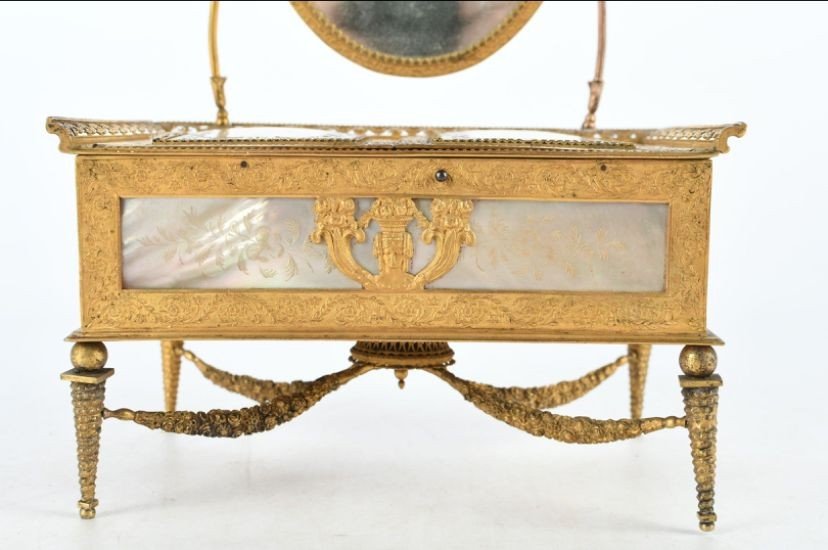 Jewelry Box Or Sewing Kit In Mother-of-pearl, Bronze And Finely Chiseled Brass, XIX Empire-photo-4