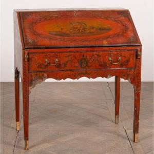 Lacquered Wood Desk, Medallion Decoration With Cherubs, Flowers, English, 19th Century.  