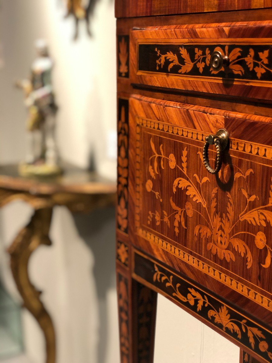 Louis XVI Cabinet In Inlaid Wood, 1780.-photo-3