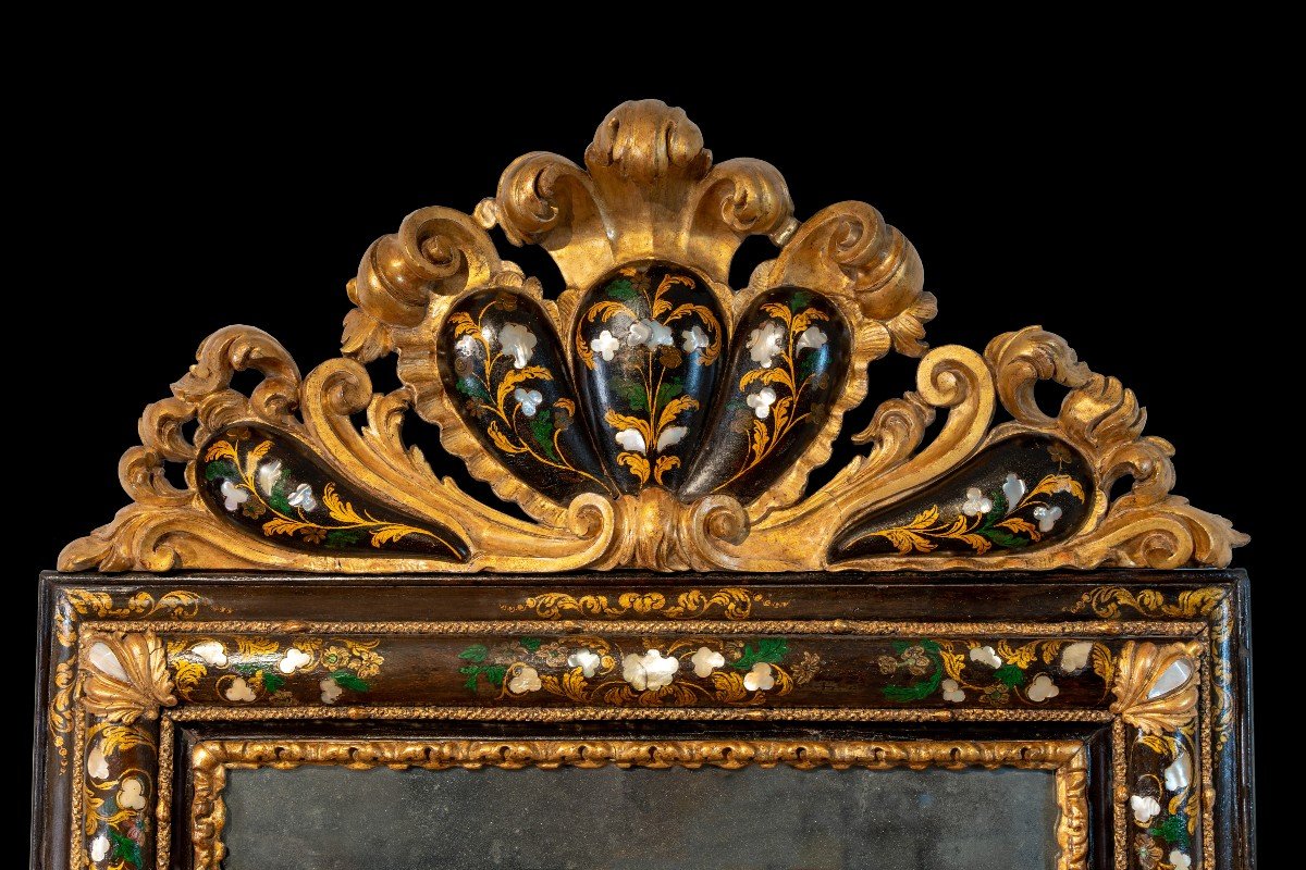 Eighteenth-century Venetian Mirror.-photo-2