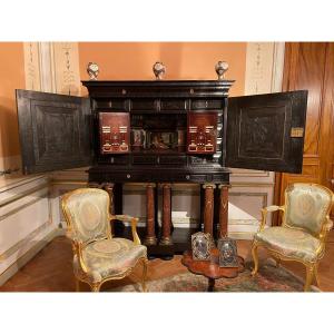 Large Cabinet In Ebony And Blackened Wood - French-flemish - XVII