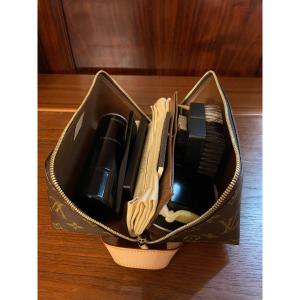 Louis Vuitton - Shoe Care Kit.