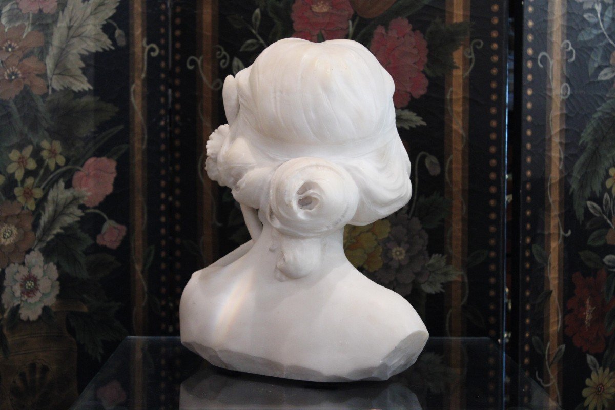 Alabaster Sculpture Of A Girl With A Flower, 19th Century-photo-4