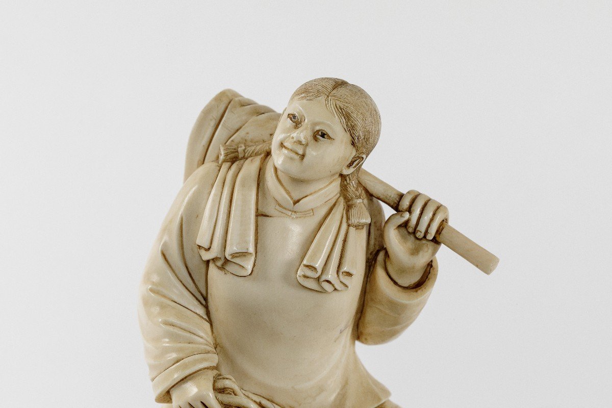 Chinese Ivory Sculpture Middle 20th C.-photo-3