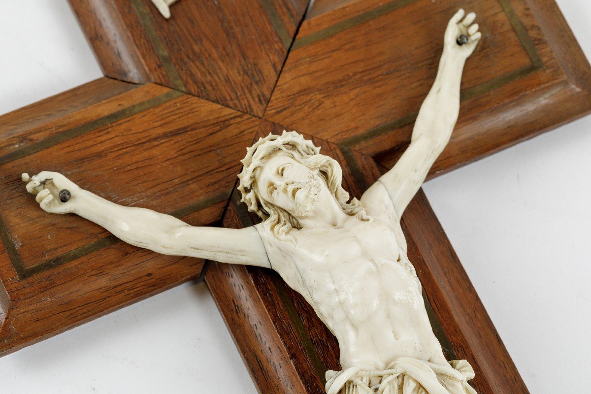 Carved Ivory Christ, 19th C.-photo-2