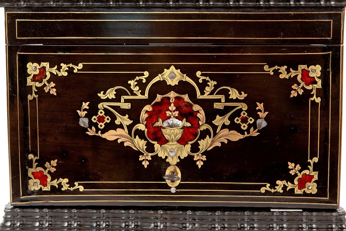 Napoleon III Period Marquetry Liqueur Cellar-photo-4