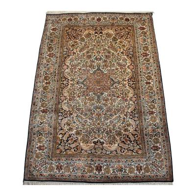 Kashmir Silk Rug 181 X 121 Cm