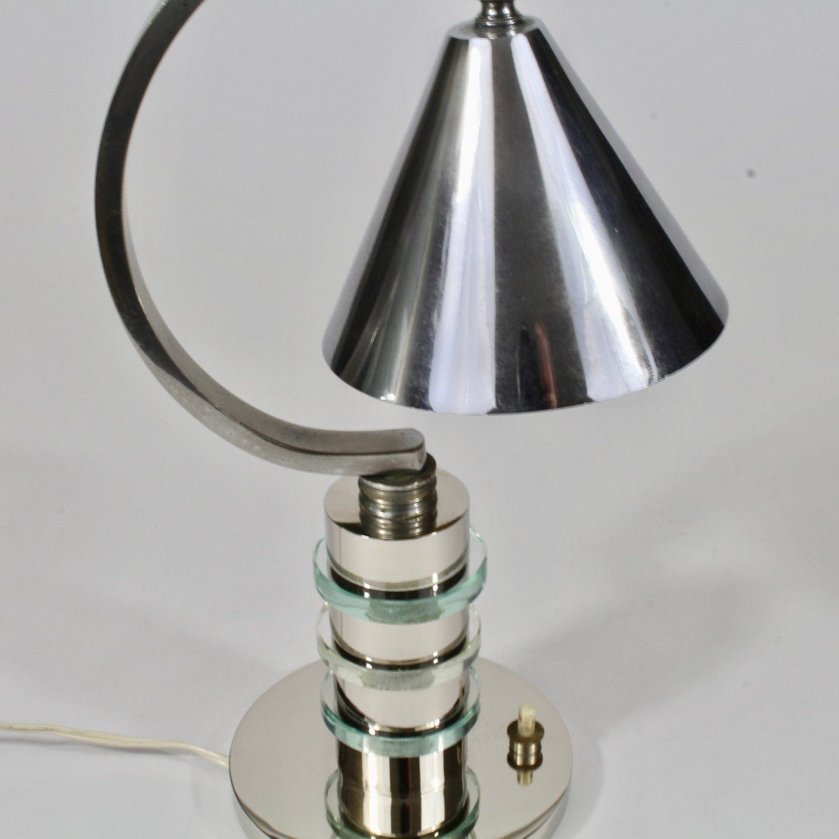 LAMPE DE CHEVET MODERNISTE-photo-4