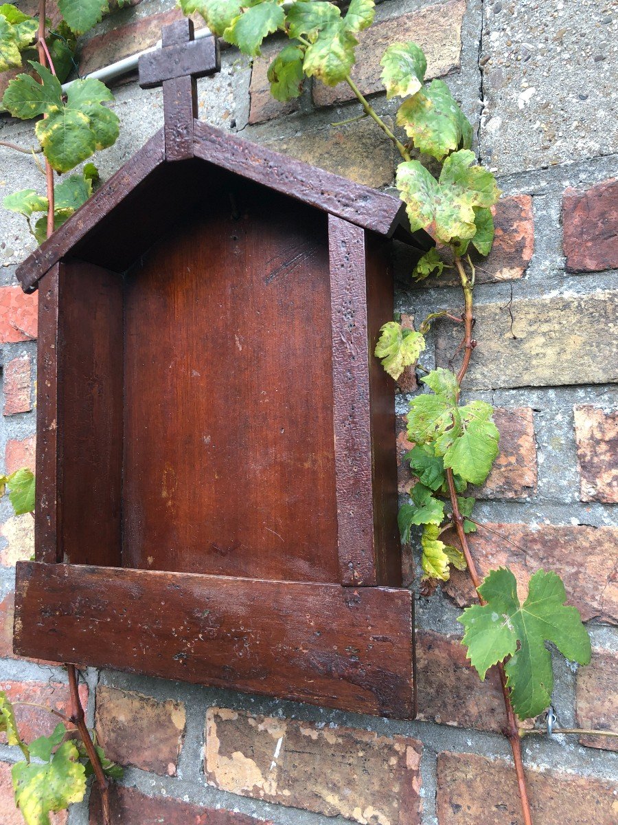 Charming Niche Religious Chapel-photo-2