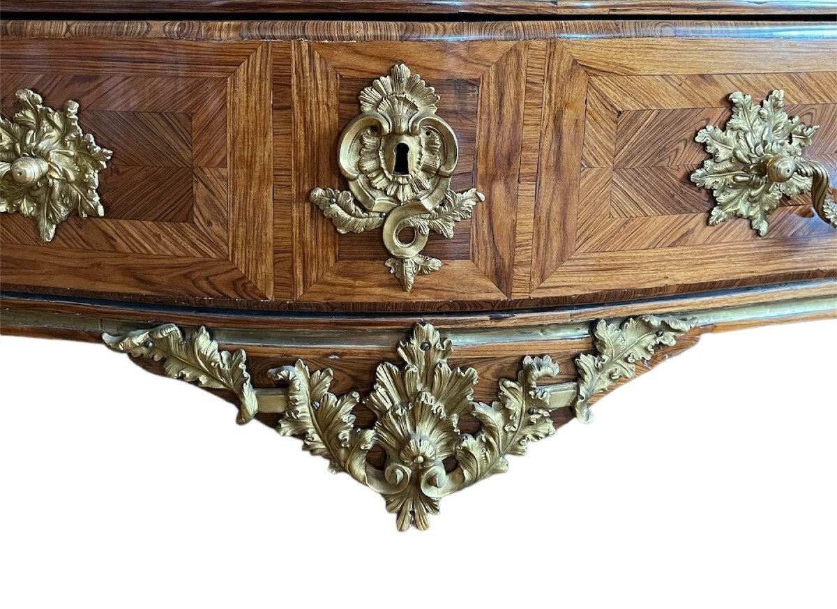 Importante commode d’époque Régence - Attribuée à François Garnier, Paris vers 1730-1735-photo-3