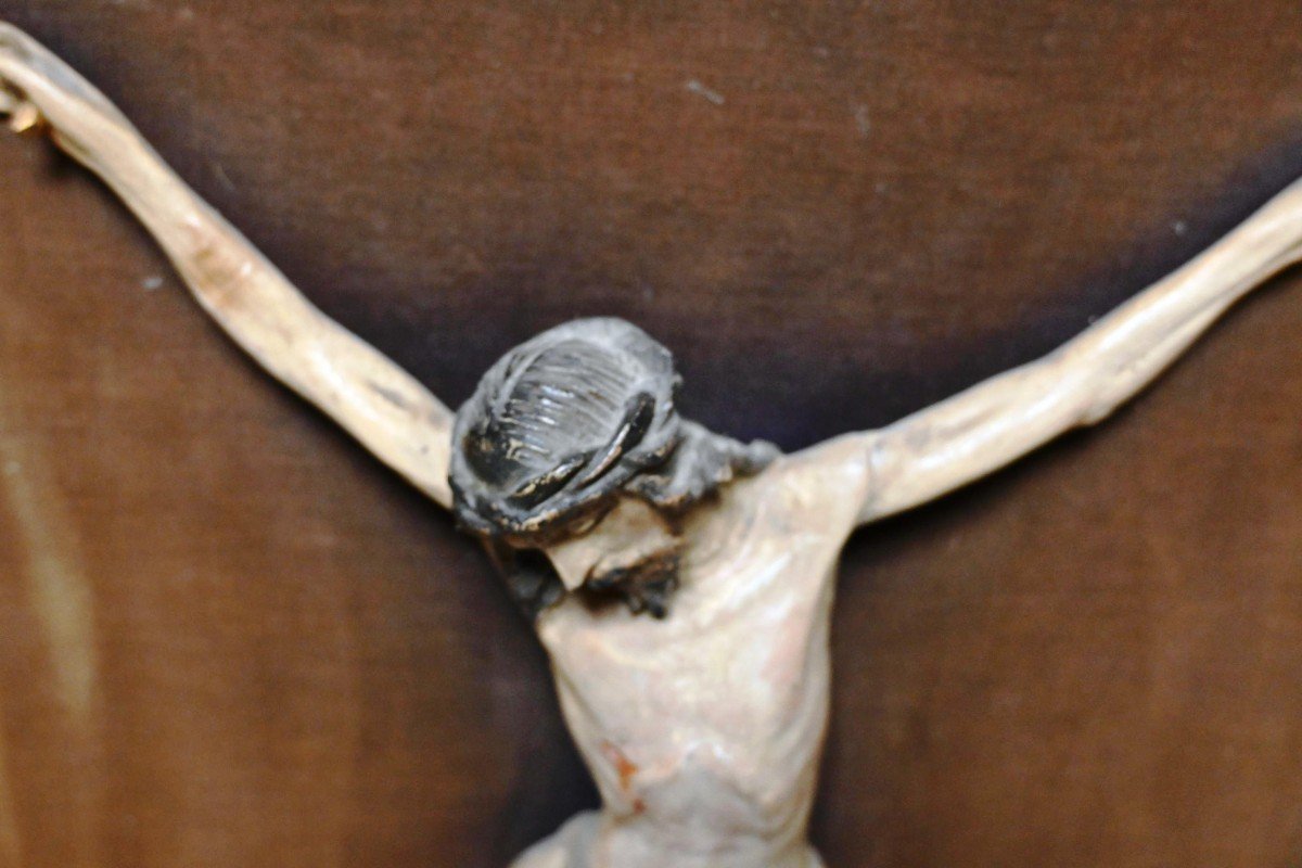 Christ On The Cross In Carved And Painted Wood.-photo-3