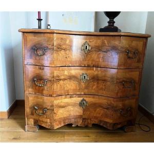 Small German Chest Of Drawers With Three Curved Drawers In Walnut Veneer Front