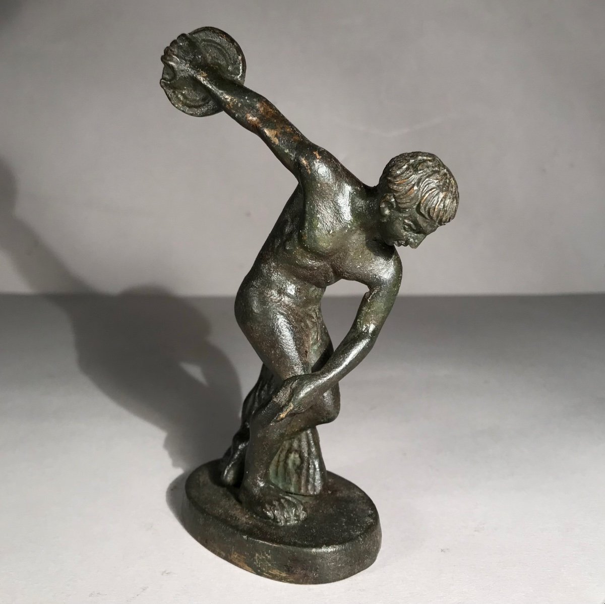 Classical Art "discoball" Bronze Sculpture Dark Green Patina 19th Century Ancient Greece -photo-2