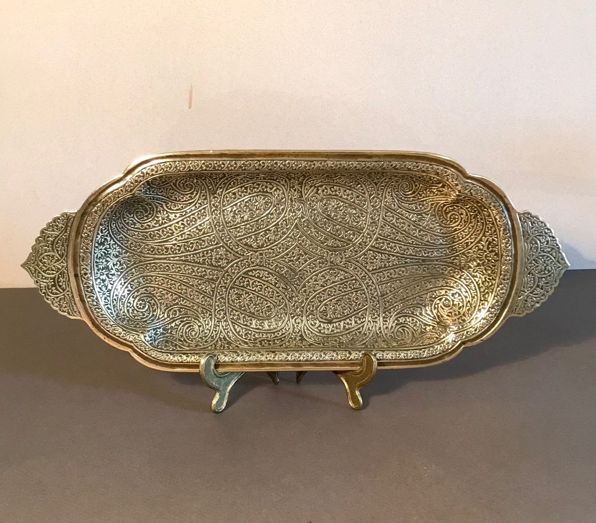 Decorative Art Arabist Pocket Tray In Chiseled Gilt Bronze With 4 Feet Floral Decor 19th Century -photo-5