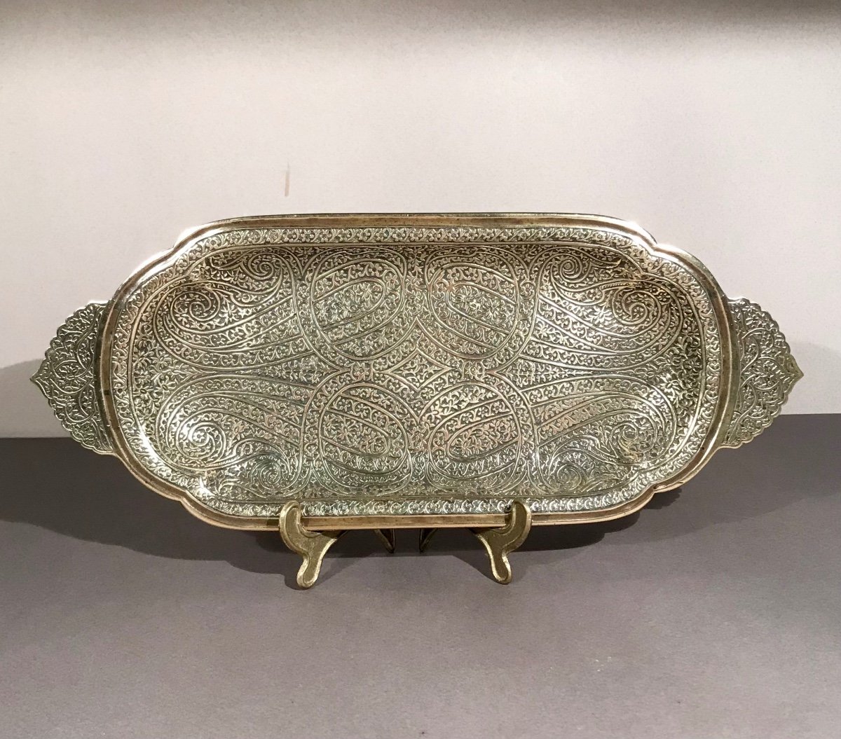 Decorative Art Arabist Pocket Tray In Chiseled Gilt Bronze With 4 Feet Floral Decor 19th Century -photo-7