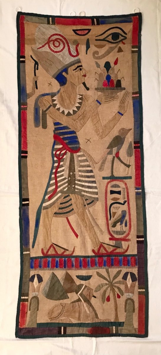 Tissus Mural égyptien Au Pharaon Pièces De Coton Cousues Teintes Et Rehaussées Circa 1900/1920-photo-2