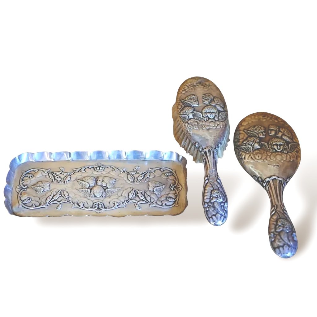 Toiletries Set Embossed In Silver. England, Early XX Century-photo-2