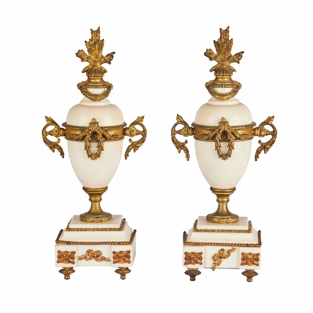 Pair Of Marble Vases. France, 19th Century-photo-3