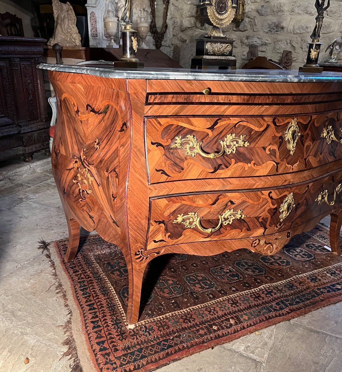 18th Century Italian Chest Of Drawers -photo-2