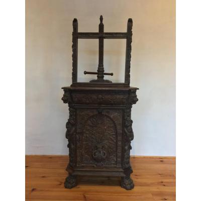 17th Century Renaissance Binding Press, Oak