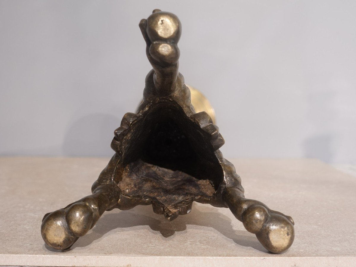 Pique-cierge  en bronze du XVII° siècle-photo-1