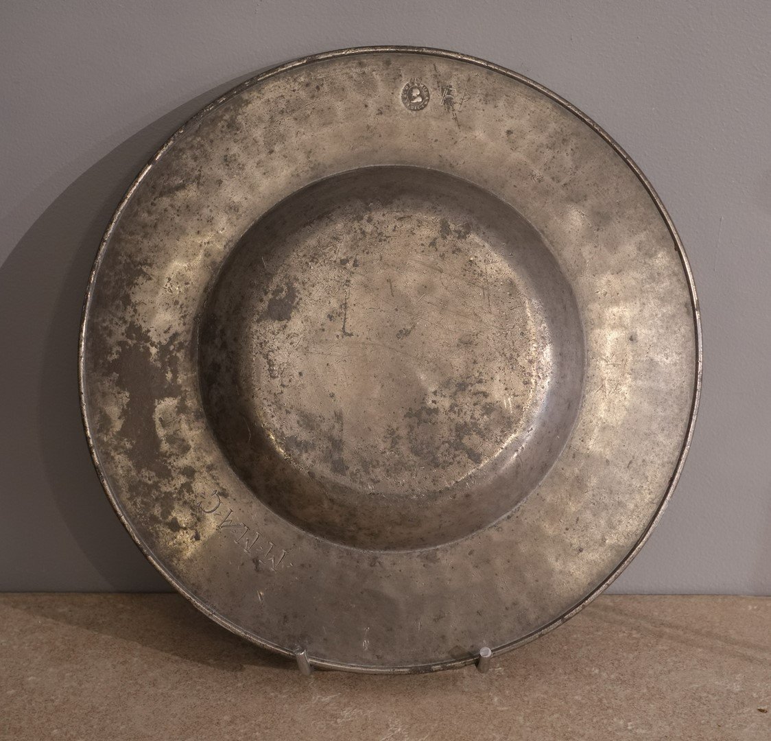 Claude Morant Pewter Dish Circa 1636-photo-1