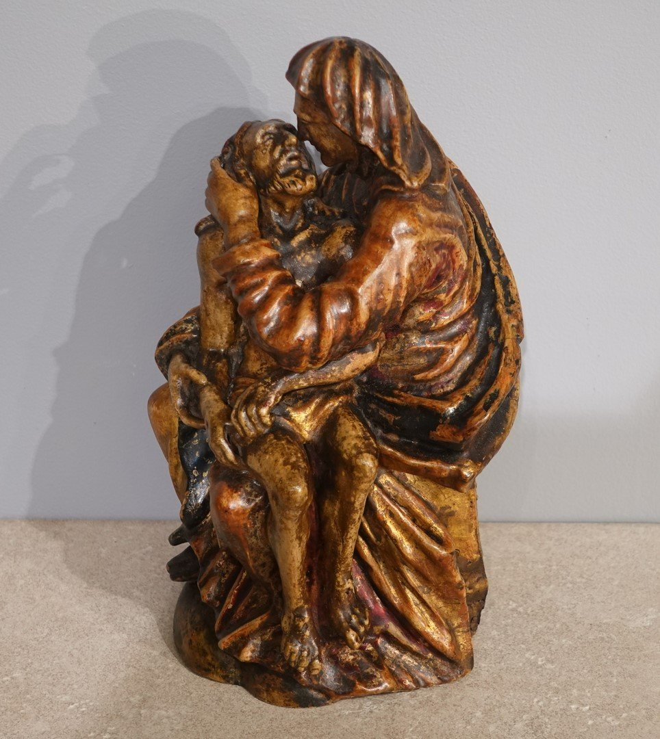 17th Century Polychrome Walnut Pietà-photo-2