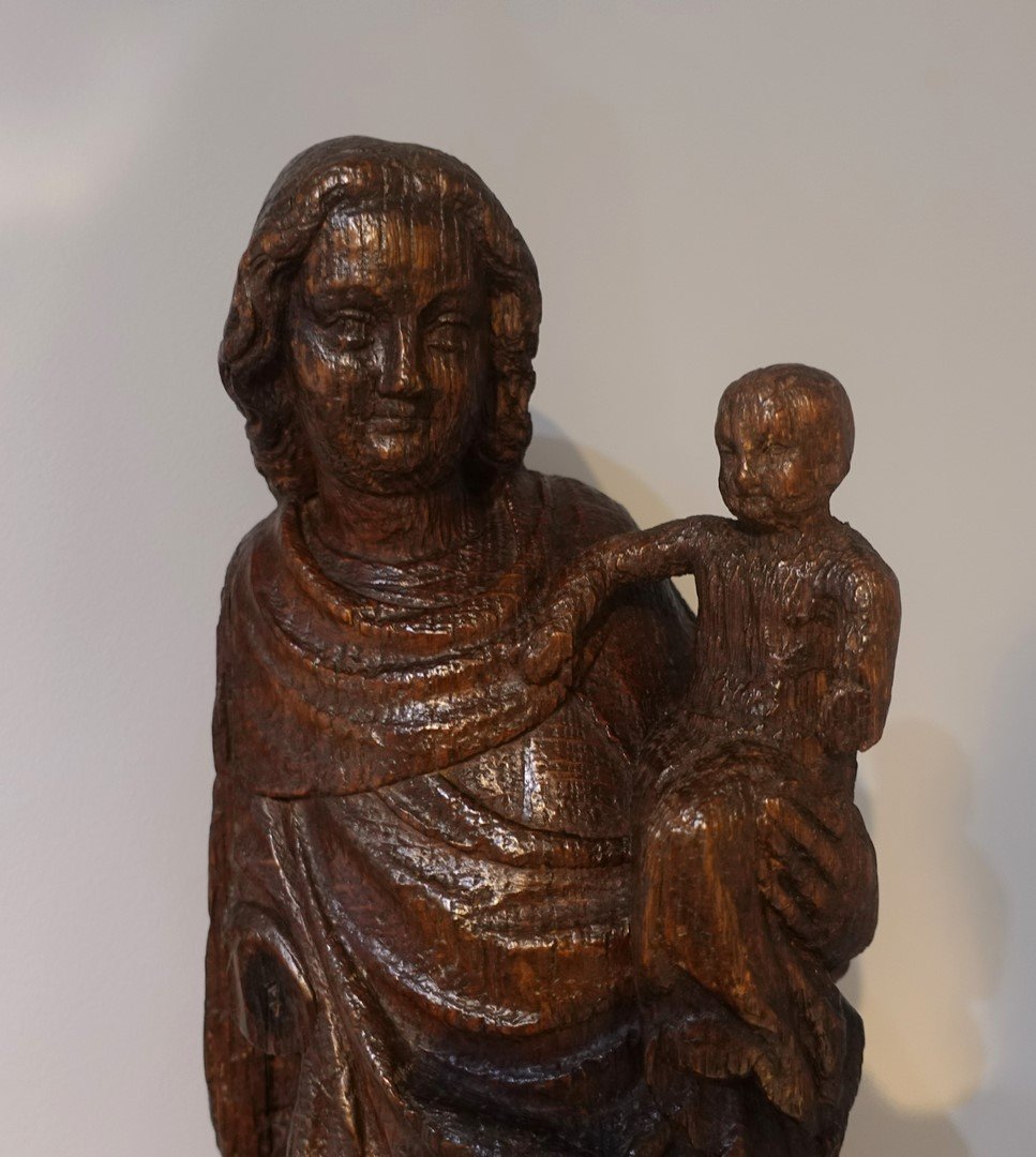 Vierge à l'Enfant sculptée sur chêne – circa 1380-photo-3