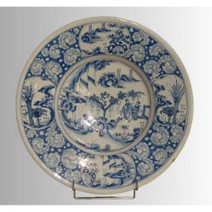 Large Ceremonial Dish In Blue Monochrome – Nevers 17th Century