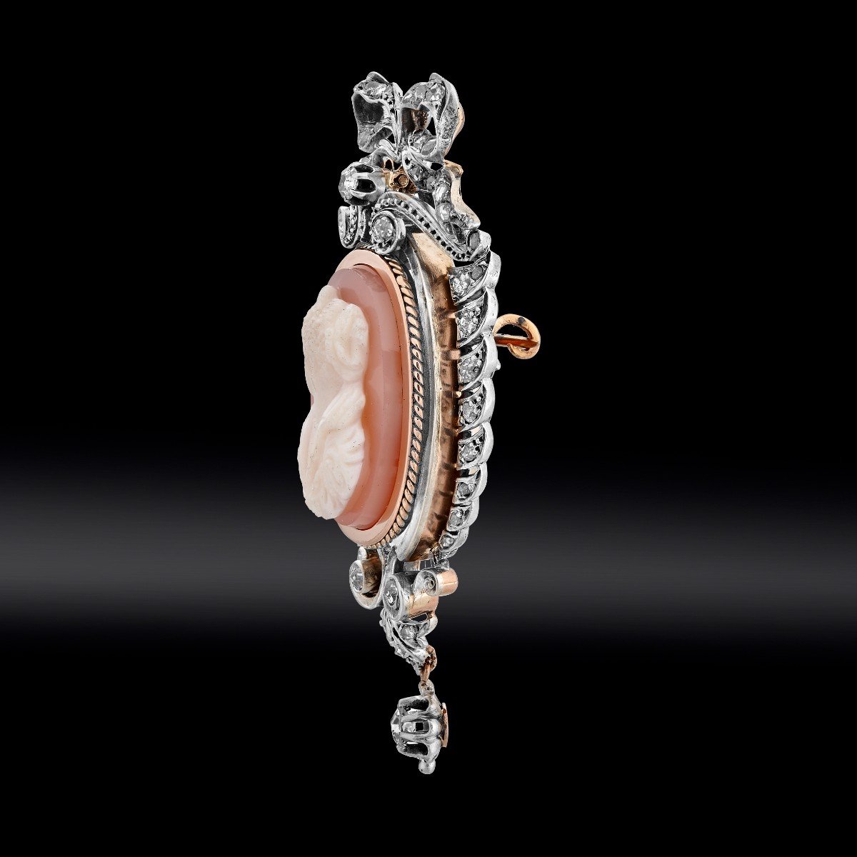 Camé Carnelian Brooch Circa 1860-photo-2