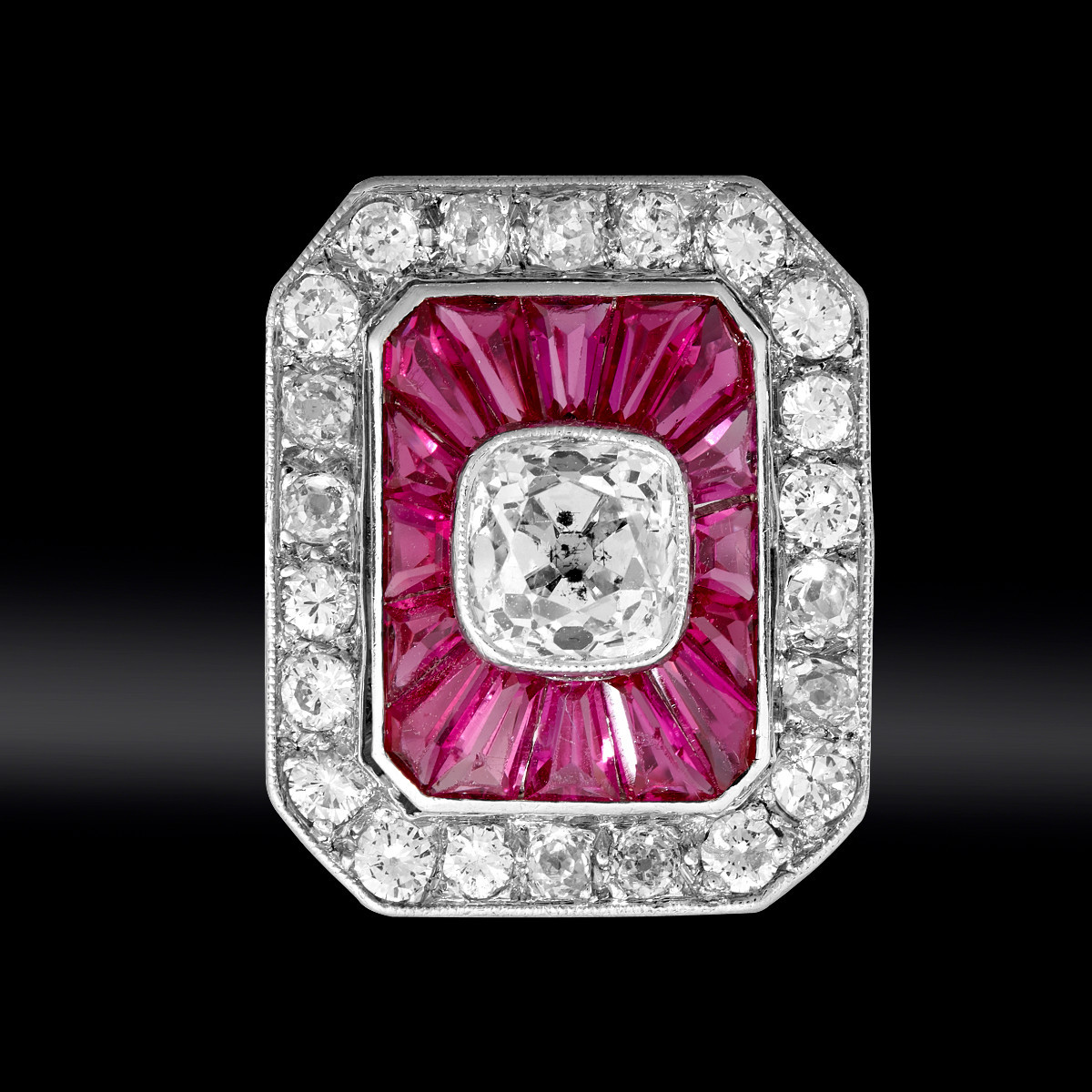 Rectangle Ring With Cut Sides, Calibrated Rubies And Diamonds, Circa 1925 -photo-2