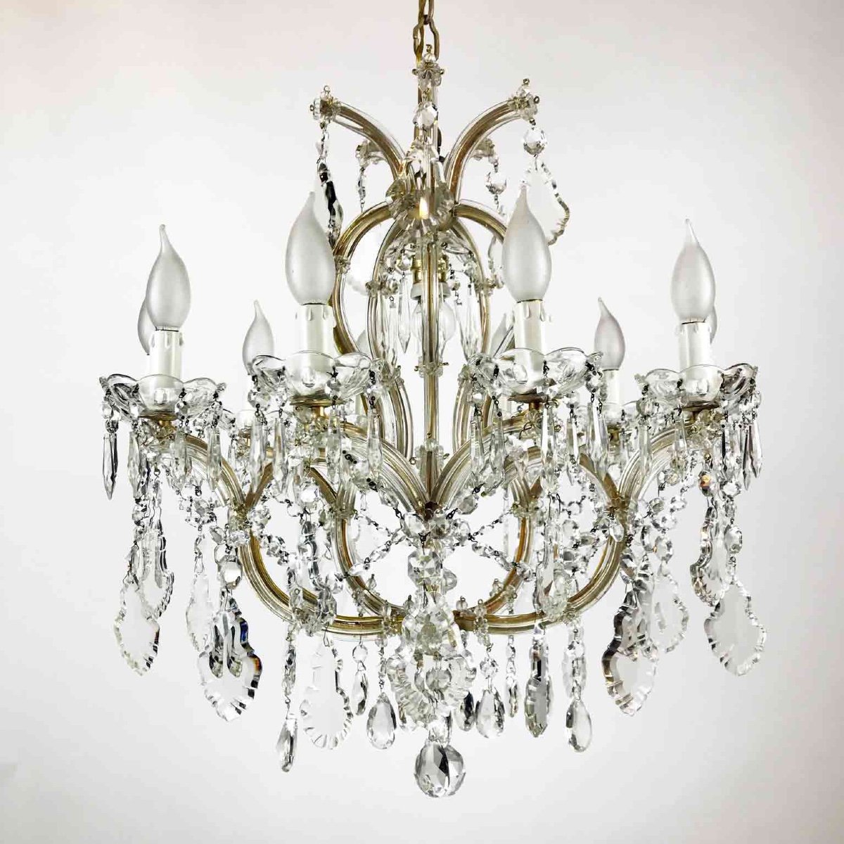 Italian Crystal Chandelier Maria Theresa Eleven-light Pendant 1950 Circa