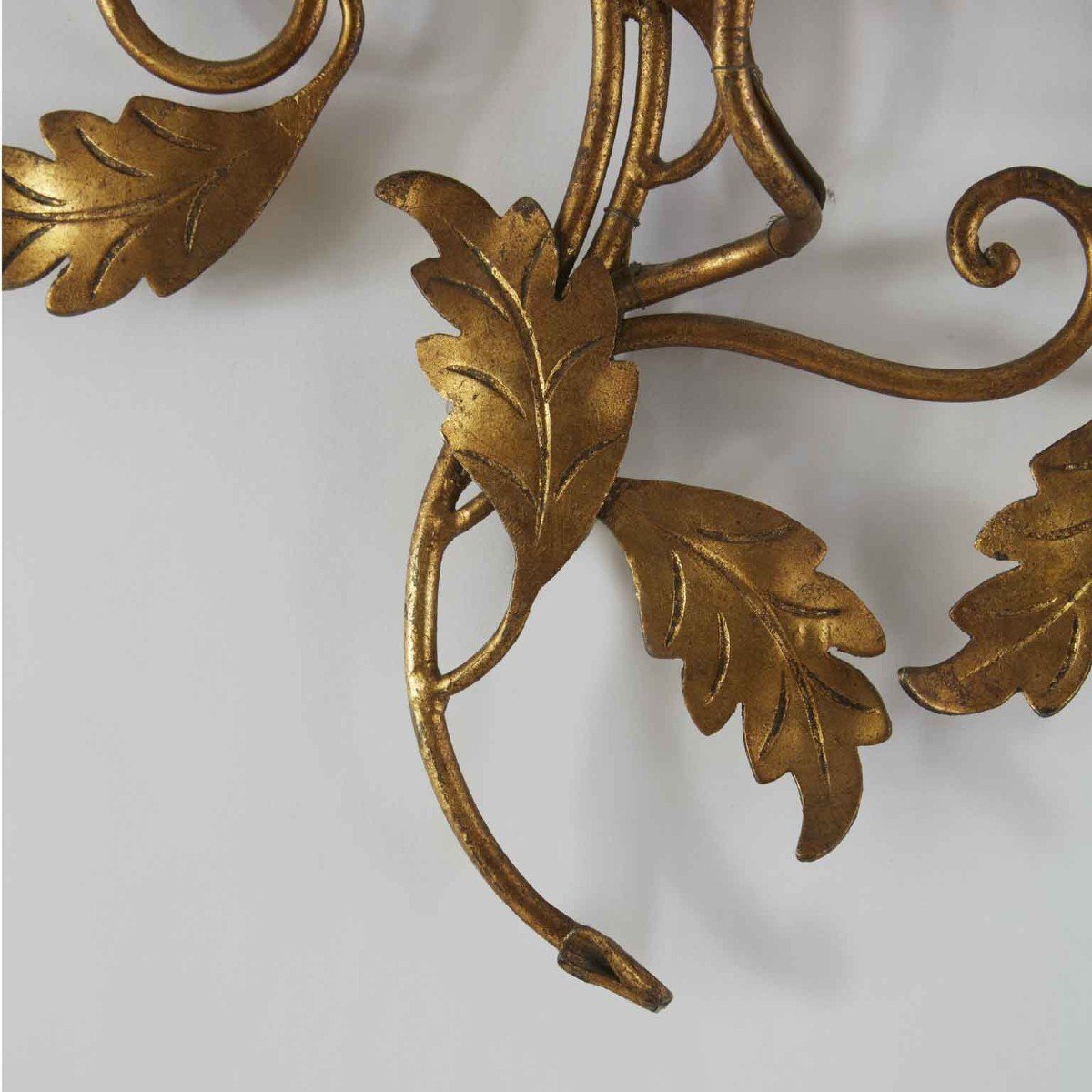 Pair Of Italian Gilded Iron Leafted Sconces 1960s-photo-2