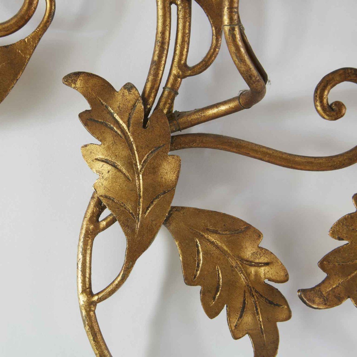 Pair Of Italian Gilded Iron Leafted Sconces 1960s-photo-4