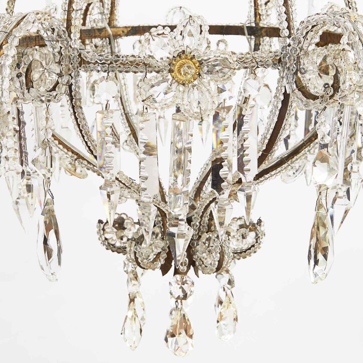 Early 20th Century Italian Beaded Crystal Flower Chandelier With Gilt Buttons-photo-3