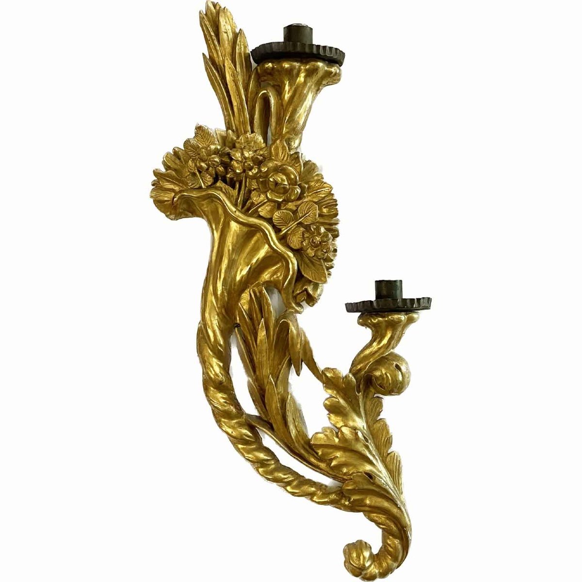 Pair Of Italian 18th Century Gilt Wood Cornucopia Wall Sconces-photo-4