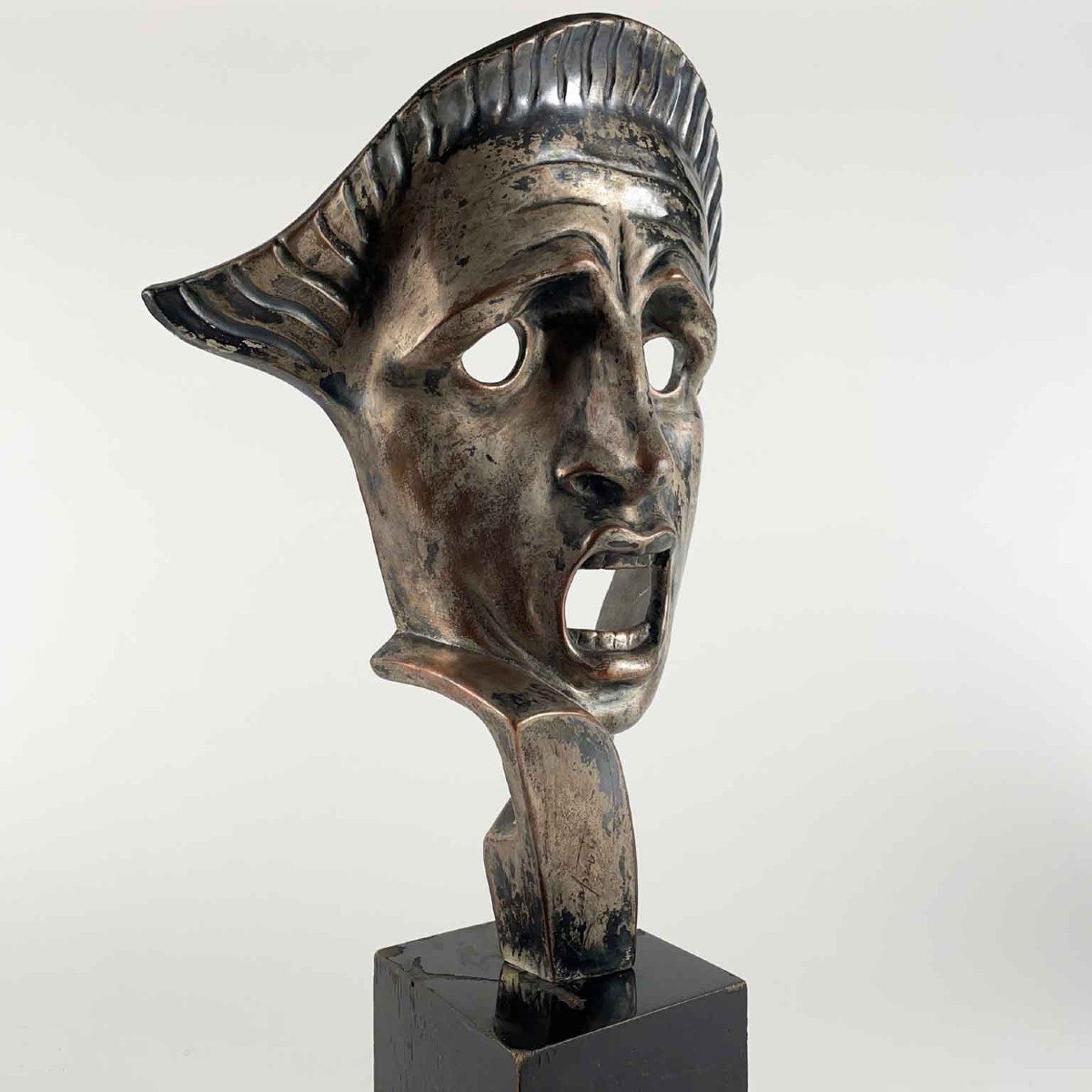 Art Deco Tragic Mask By Neapolitan Cacciapuoti Guido In Silvered Ceramic-photo-2