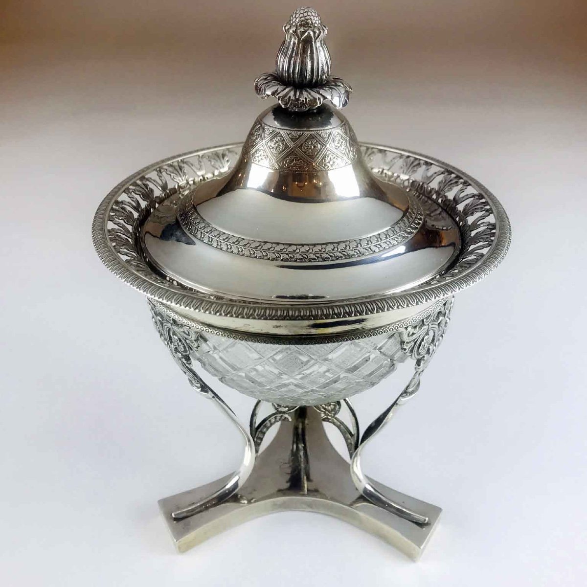 19th Century Italian Neoclassical Silver Covered Compote With Crystal Bowl-photo-3