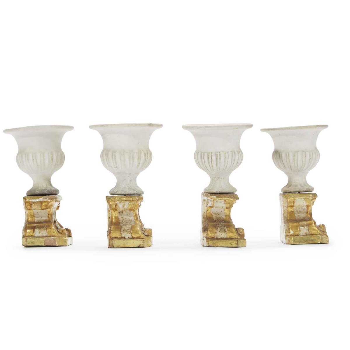 Four Neoclassical Italian Vases 1780 Circa Table Decorations On Giltwood Bases-photo-3